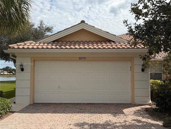 Building Photo - 8270 Eleuthera Ln