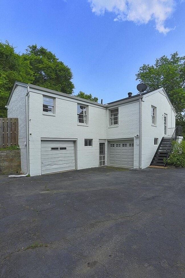 Photo - Picture-perfect 3BR/2BA brick bungalow In East Nashville!