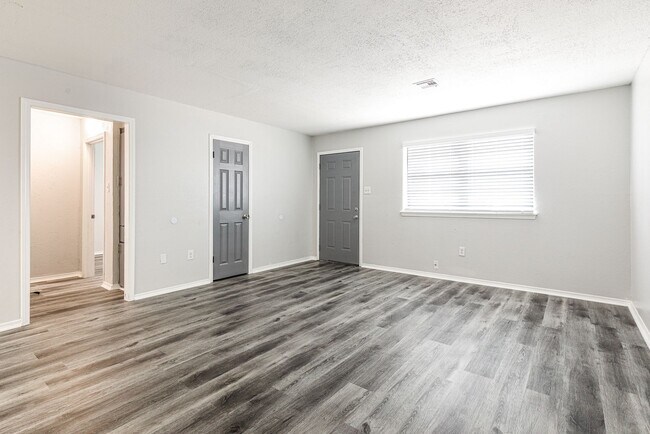 6 SW 69th St Unidad B