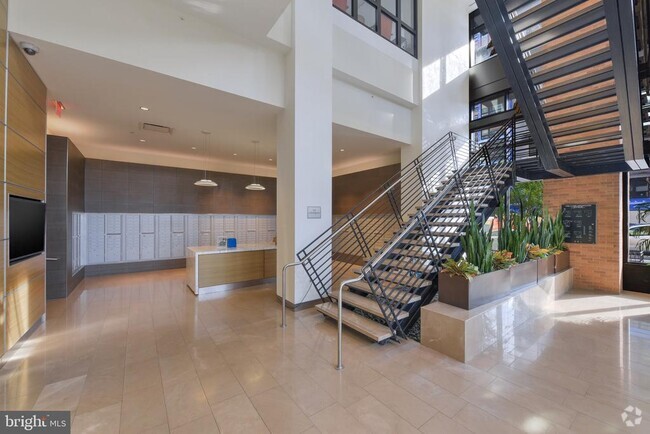 Building Photo - 2 M St NW Unit 1230 Rental