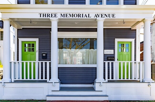 Building Photo - 3 Memorial Ave Unit 102