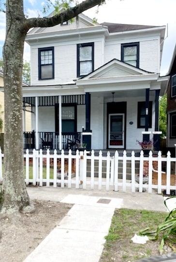Building Photo - 813 E Park Ave Unit B Rental