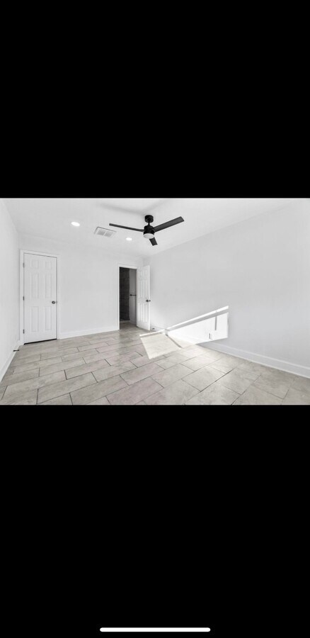 Photo - 10602 Buffum St