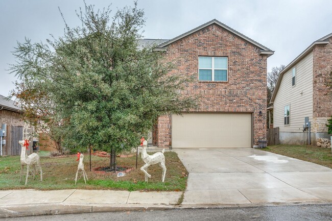 4-BEDROOM HOME IN POMONA PARK - 4-BEDROOM HOME IN POMONA PARK