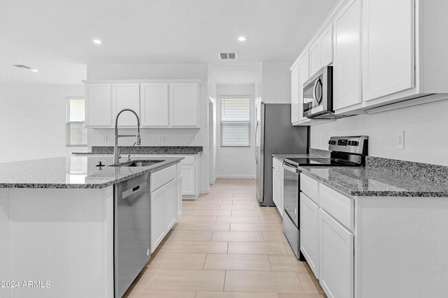 Photo - 2856 W Seaver Ave