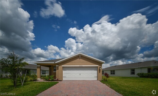 Building Photo - 18524 Cronin Sand Ln Rental