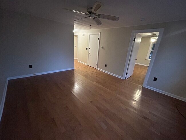 Photo - 16 E Walnut St Unidad 1