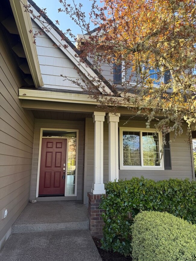 Photo - 5 Bedrooms and 2.5 Bathrooms with Views of the Rolling Hills of Corvallis Country Club