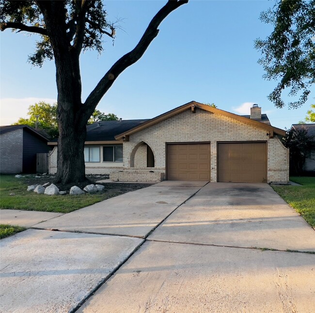 Building Photo - 9614 Ravensworth Dr Rental