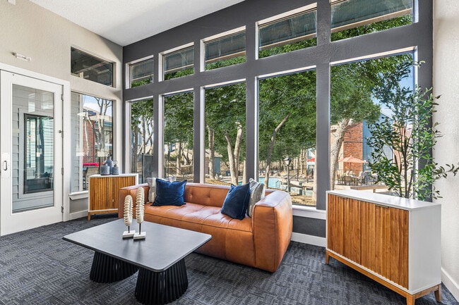Apartamentos Wood Hollow — foto comunitaria