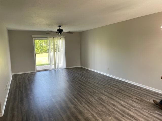 Building Photo - 5824 Birkenshaw Dr Rental