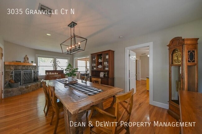 Photo - 3035 Granville Ct N