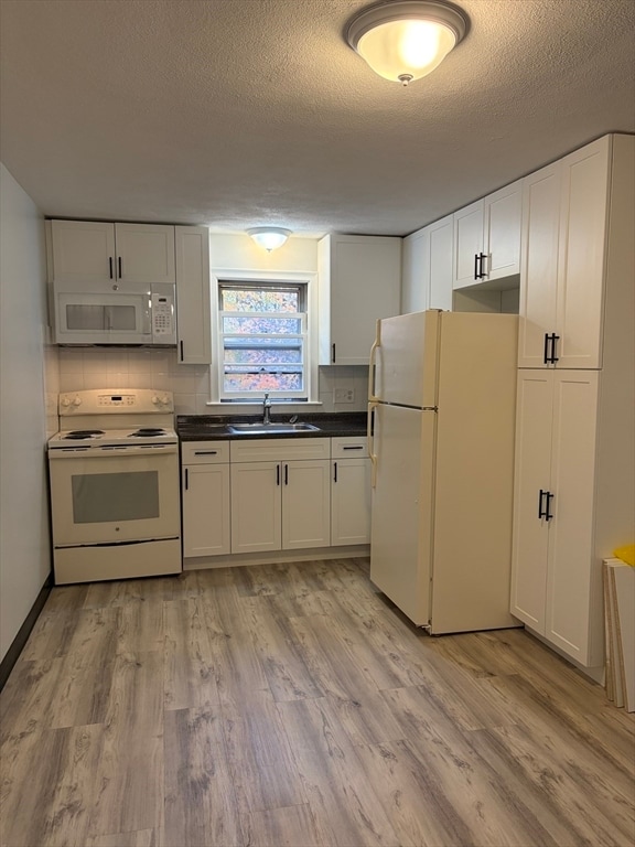 Building Photo - 109 Trapelo Rd Unit 4