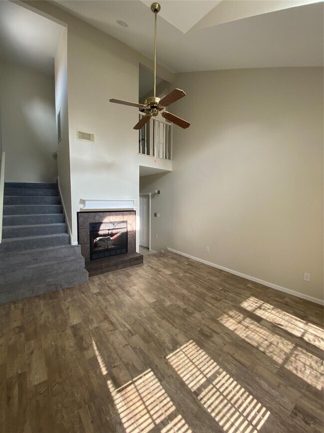 Photo - 5515 Strack Rd Unit 135