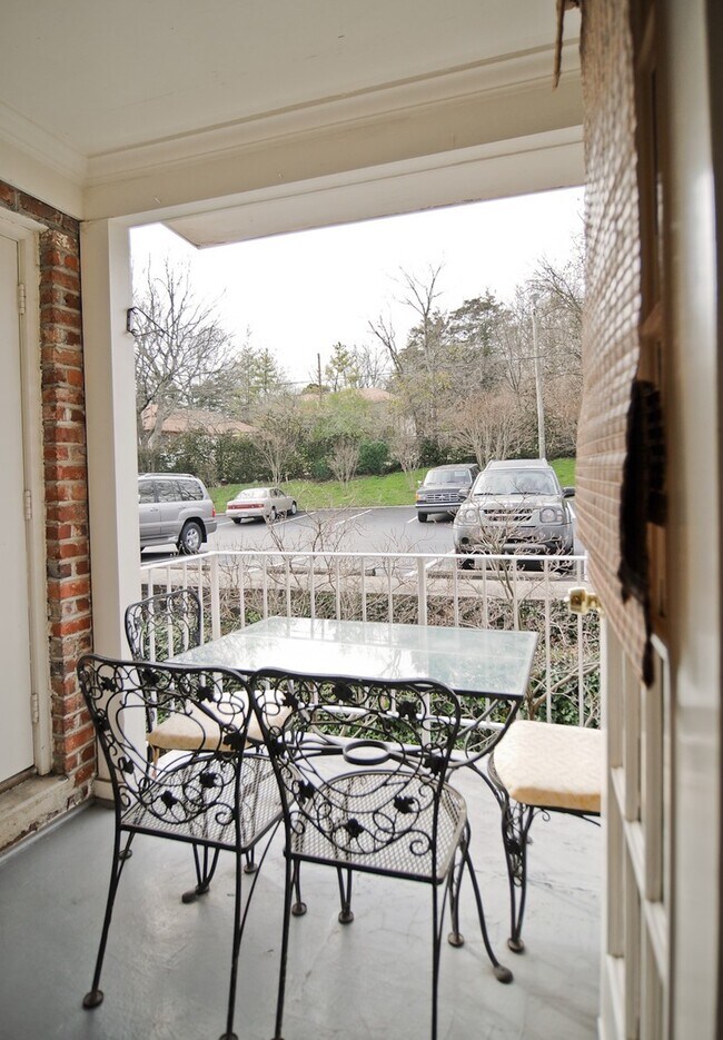 5025 Hillsboro Pike Unit 23T