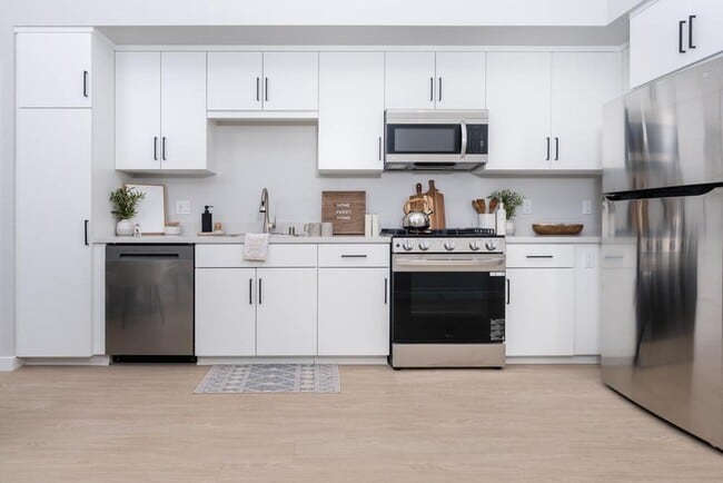 Downtown Ontario Luxury Apartments