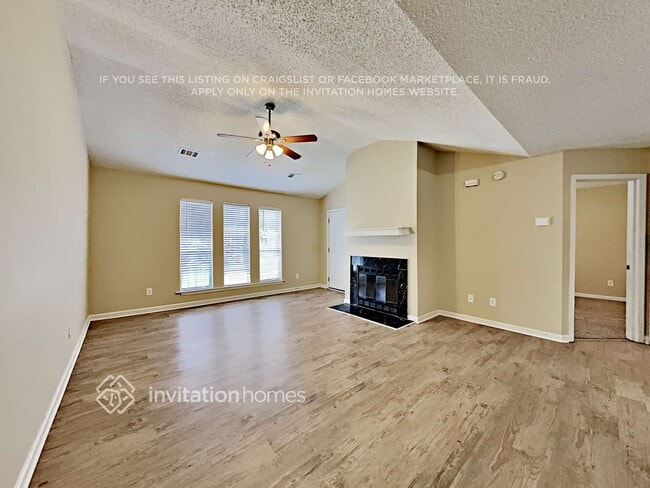 Photo - 22 Ember Way