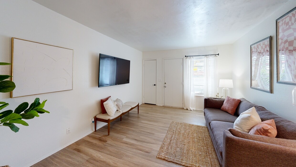 Photo - Apple Creek Stillwater Apartments