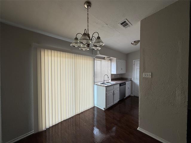 Photo - 9839 Glengreen Dr