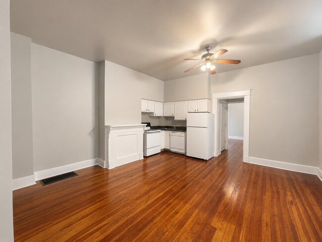 Photo - 2325 Stratford Ave Unit 1