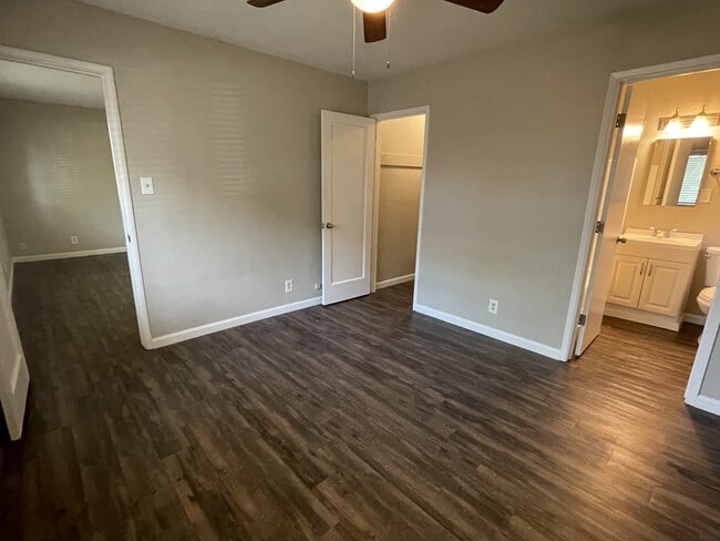 Photo - Huntington Apartments