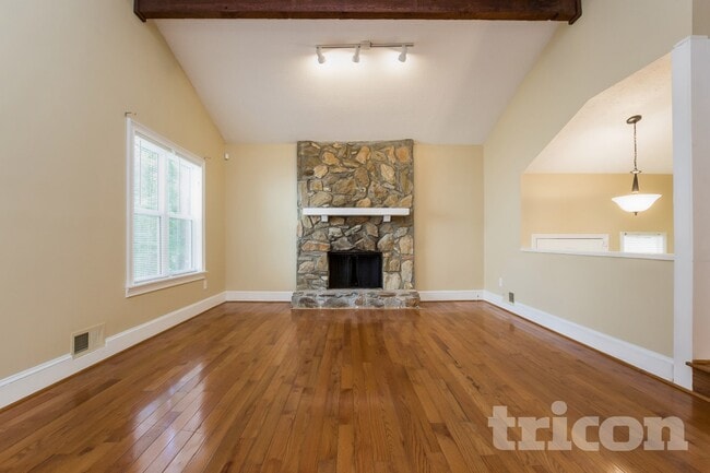 Photo - 6583 Oakwood Dr