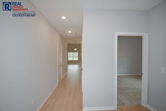 Photo - Beautiful 4bd home in Walter Hill! Gorgeous upgrades, attached garage and covered patio!