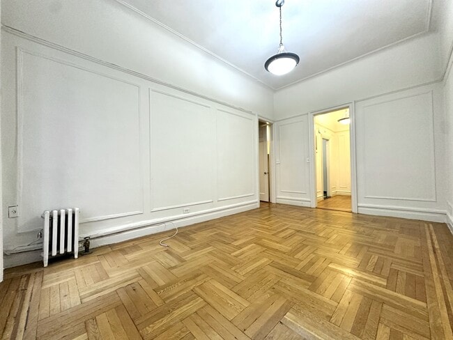 Photo - 664 W 163rd St Unit 3