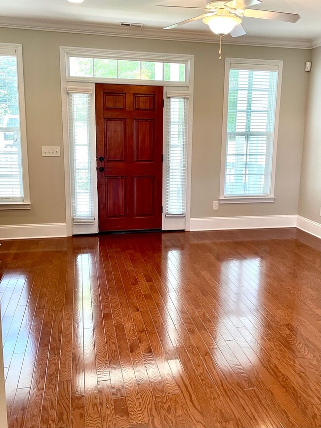 Photo - Lakeside Lviing in Loudon Unit 20