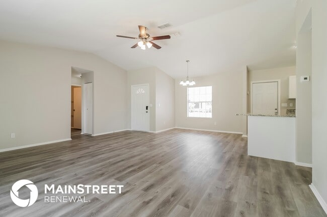 Photo - 3405 4th St W