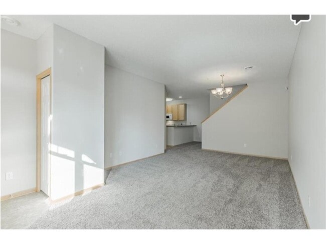 Photo - 3033 Chamberlain St