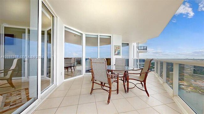 Photo - 4779 Collins Ave Unidad 4779 Collins Ave # 2708