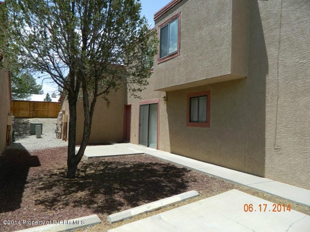 Building Photo - 5200 Villa View Dr Unit 1