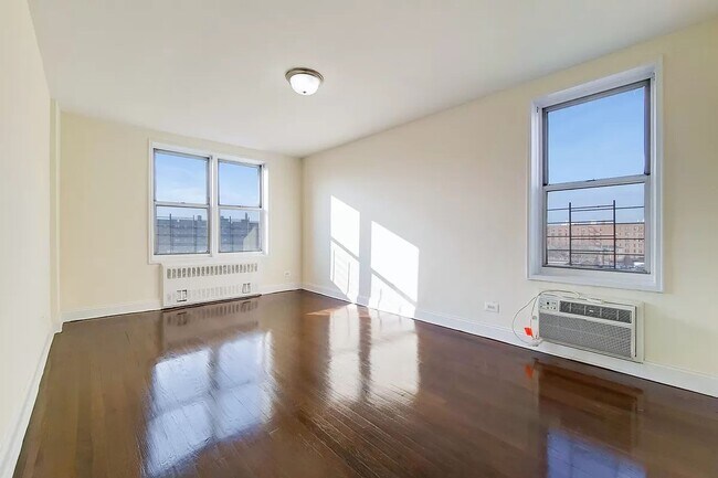 Photo - 1230 Avenue Y Unit E18