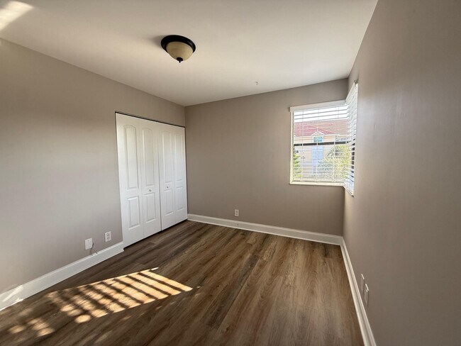 Photo - 5781 Riverside Dr Unit 201