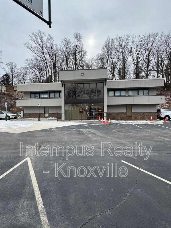 Photo - 6515 Clinton Hwy