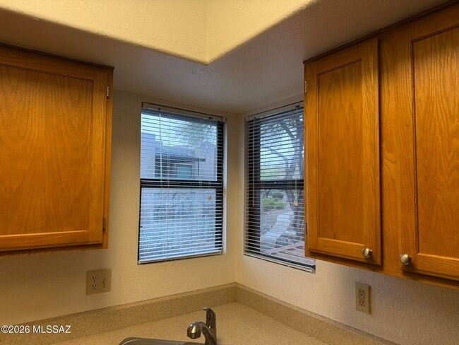 Photo - 5800 N Kolb Rd Unit 6232