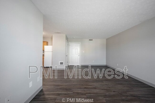 Photo - 1702W W Michigan St Unidad Apt 10