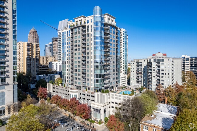 Photo - Luxe Midtown Apartments