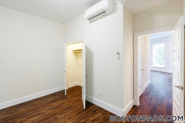 Photo - 1902 Washington St Unit B