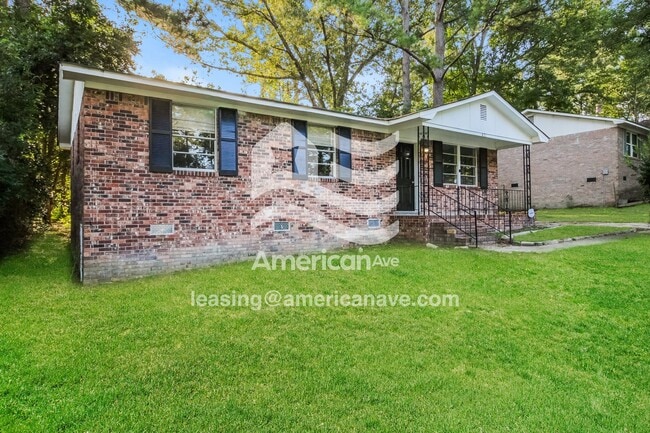 Building Photo - 421 Hickory Ridge Dr