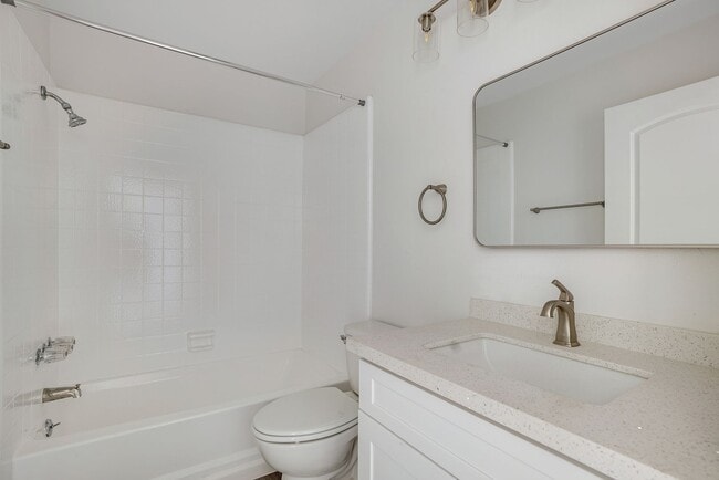Windsor Arms Apartments