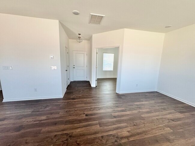 Photo - 4 br 2.5 ba New construction home in Kensington community in China Grove