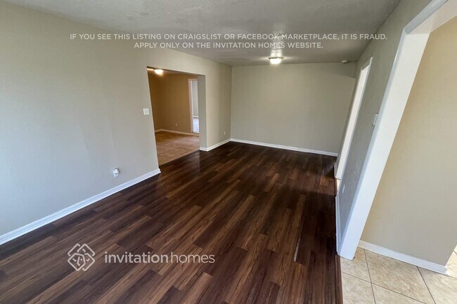 Photo - 1720 Darlington Dr