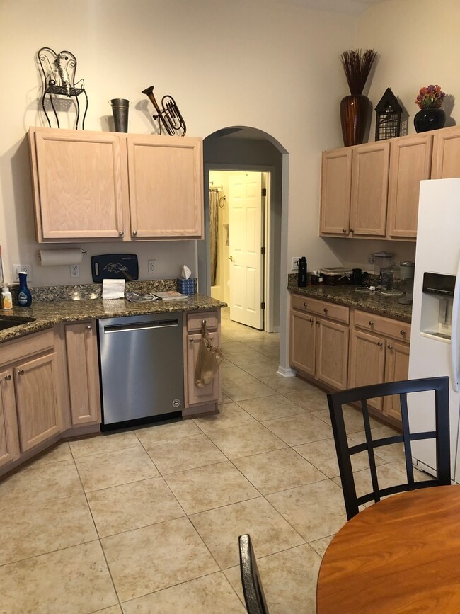 Photo - 304 Acadia Dr