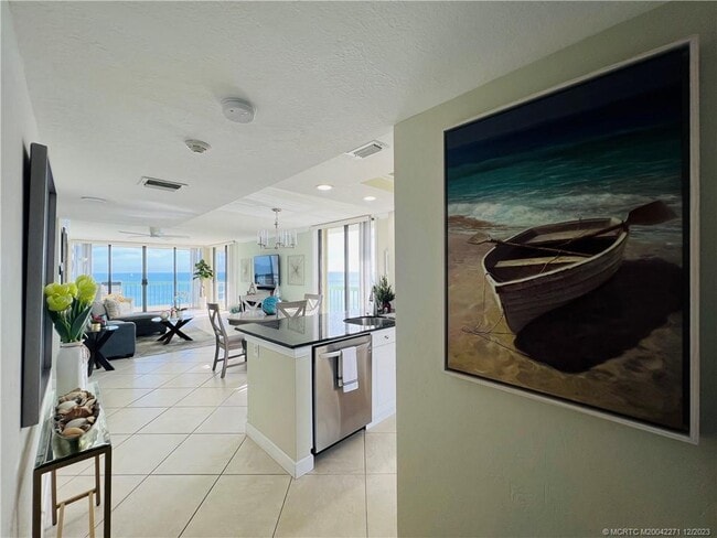 Photo - 9900 S Ocean Dr Unit 810