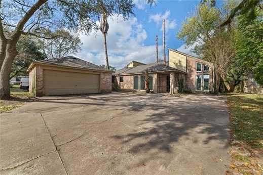 Photo - 15214 La Mancha Dr