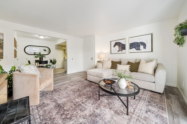 Photo - The Oaks at Jornada