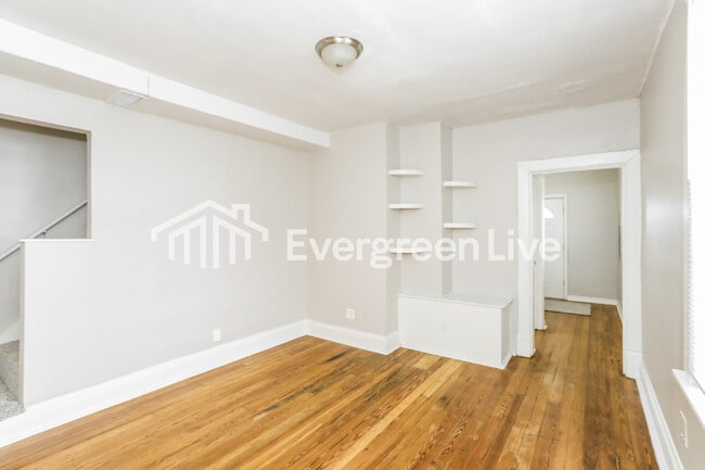 Photo - 1800 Bising Ave