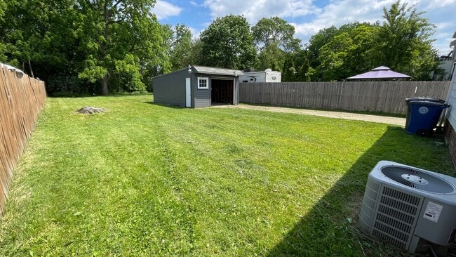 Photo - 6124 Traymore Ave
